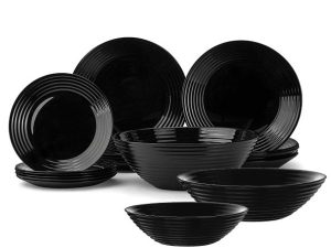 Arcopal black dinnerware