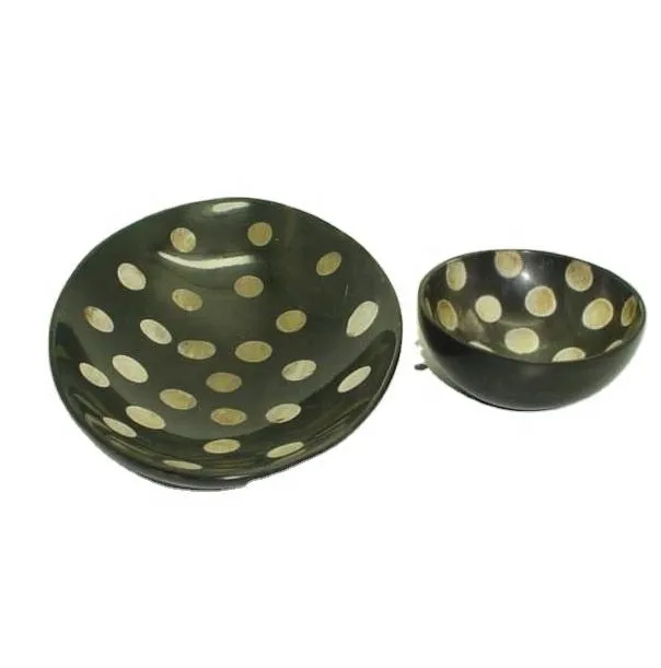 Purchase and today price of Arcopal patterned dishes