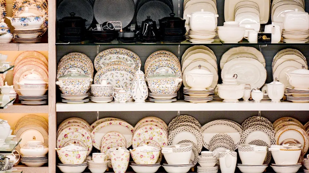 Buy and price of porcelain dinner dish sets