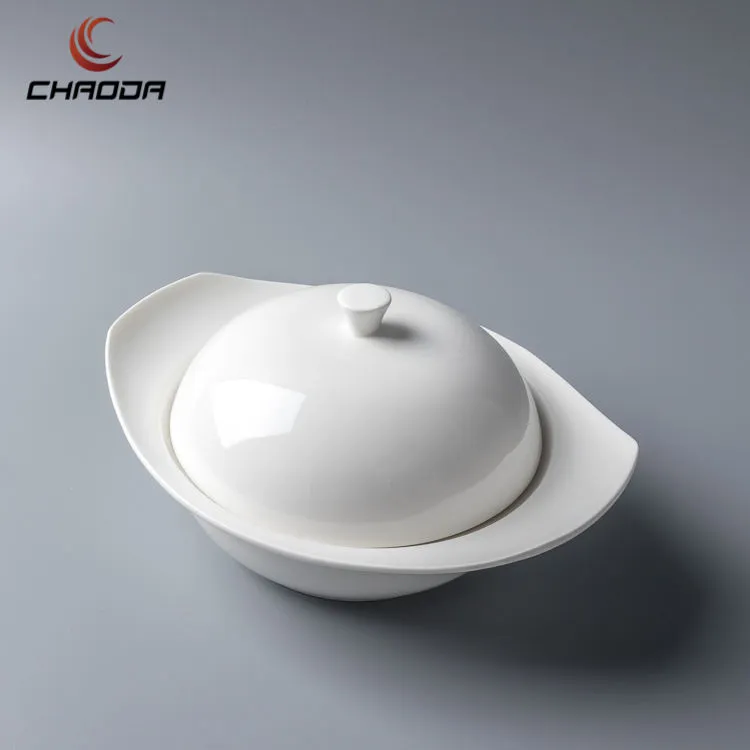 Buy porcelain bowl with lid + best price