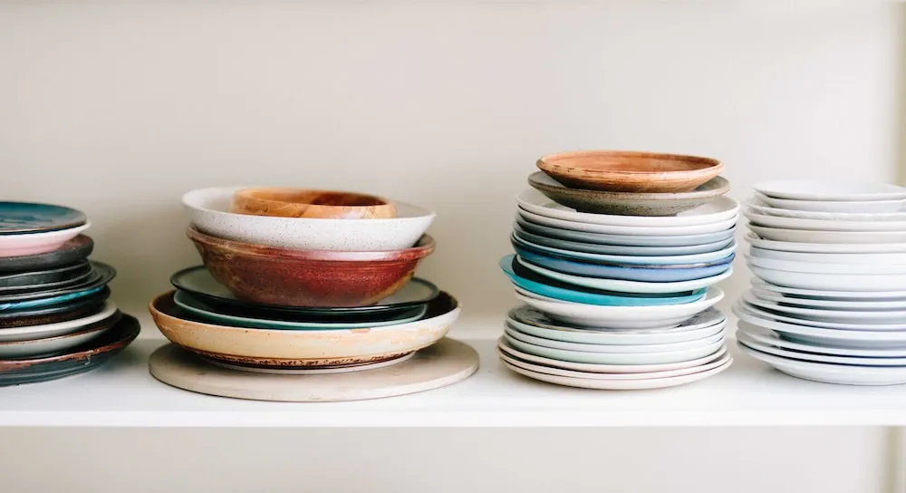The price of porcelain plates + purchase and sale of X wholesale