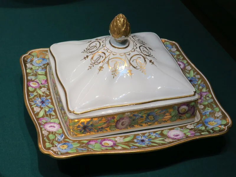 vintage candy dish with lid | Reasonable price, great purchase